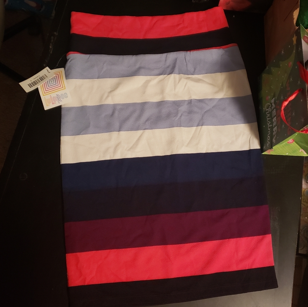 MOVING, MAKE OFFER* Striped, Cassie pencil skirt